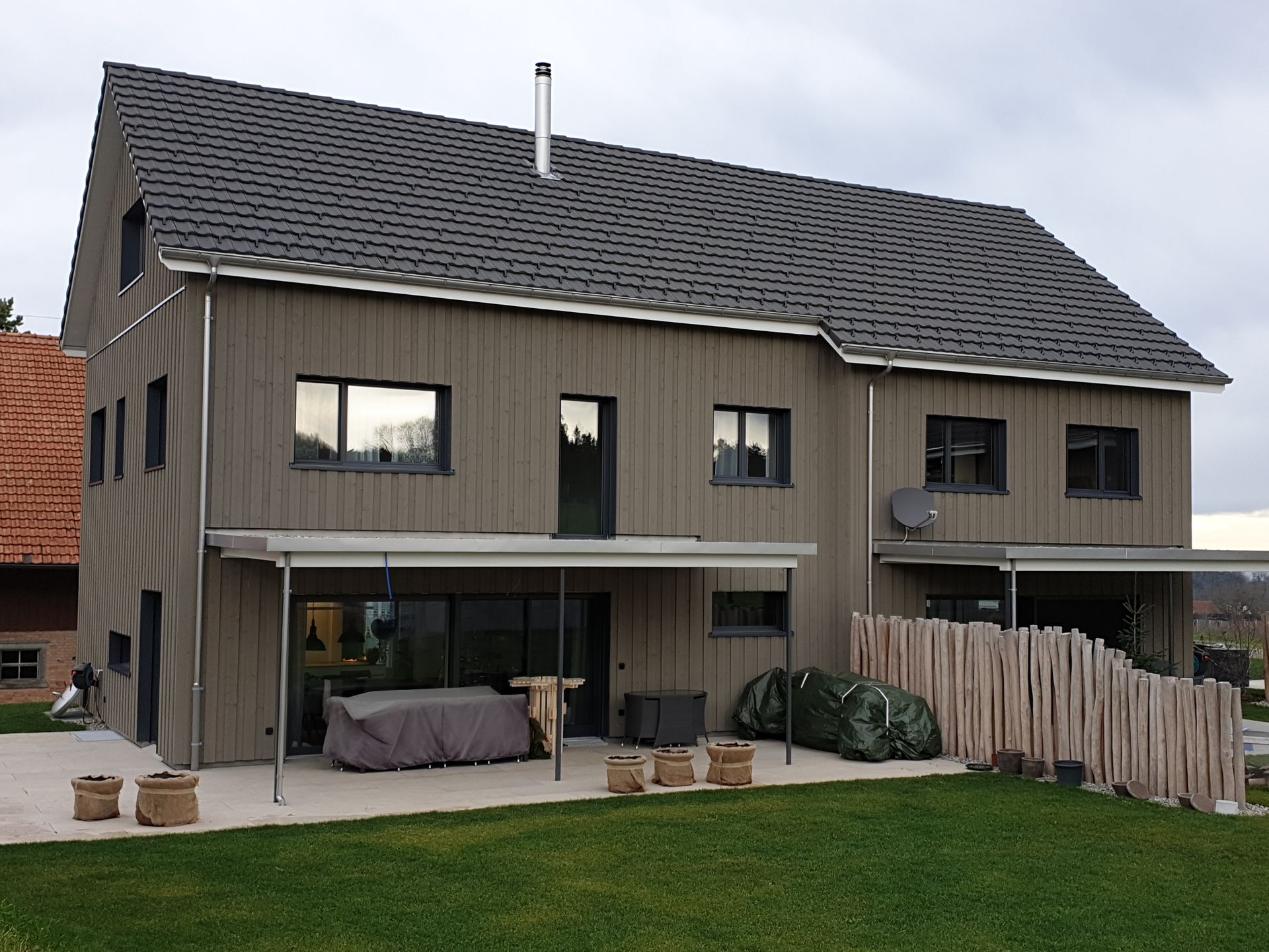 ZS Alu-Zargen AG| Lömmenschwil