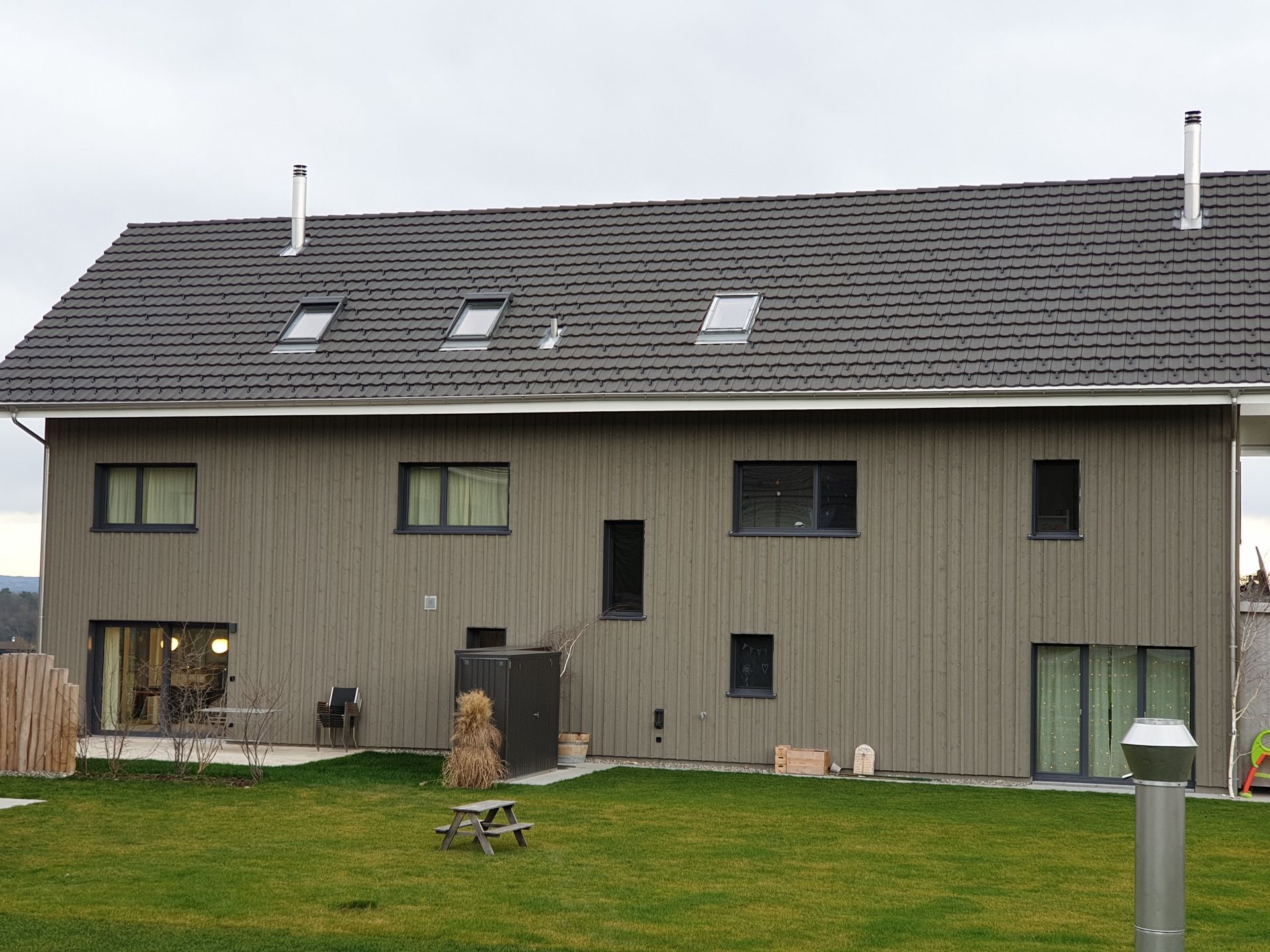 ZS Alu-Zargen AG| Lömmenschwil