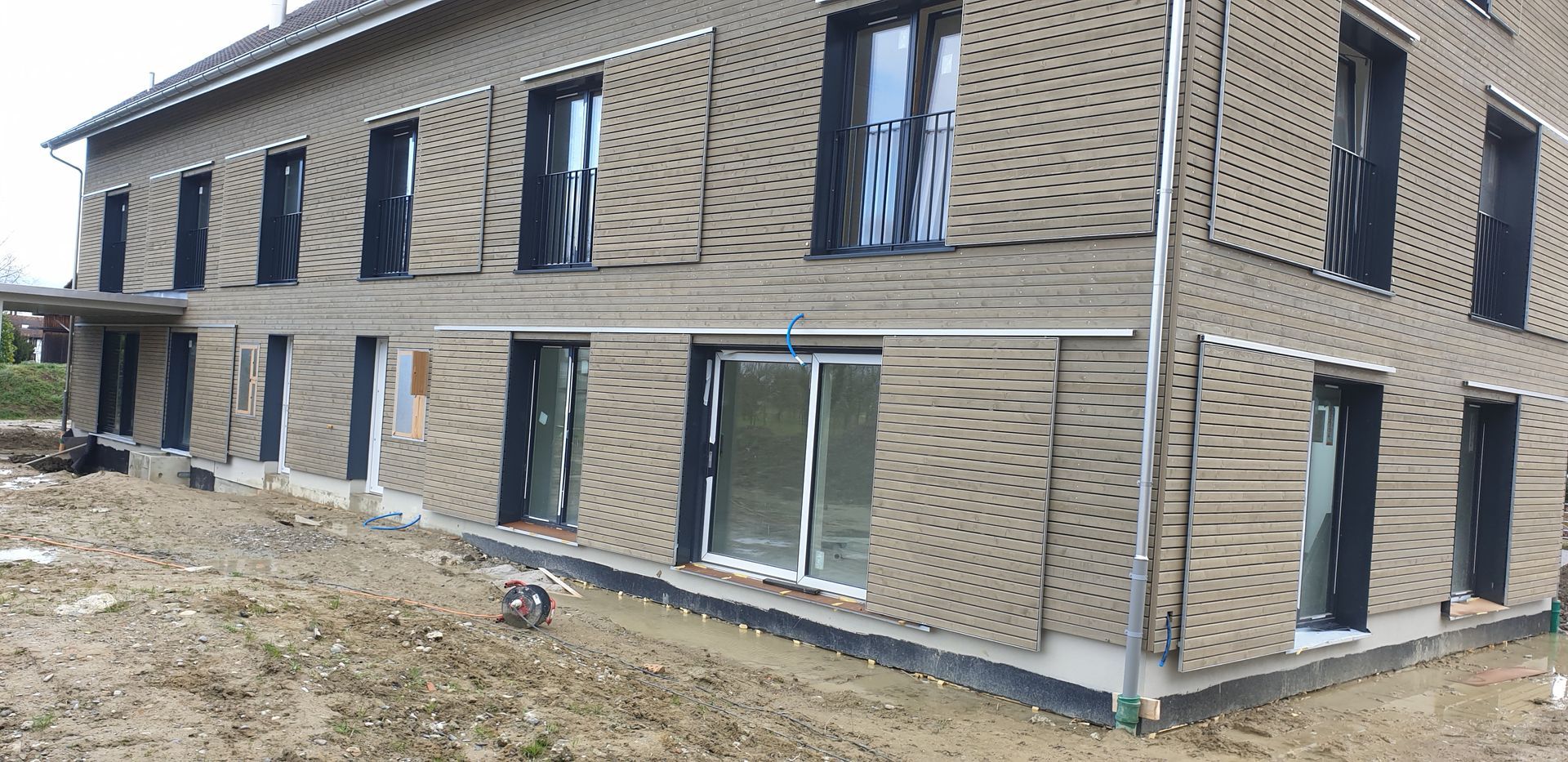 ZS Alu-Zargen AG| Lömmenschwil