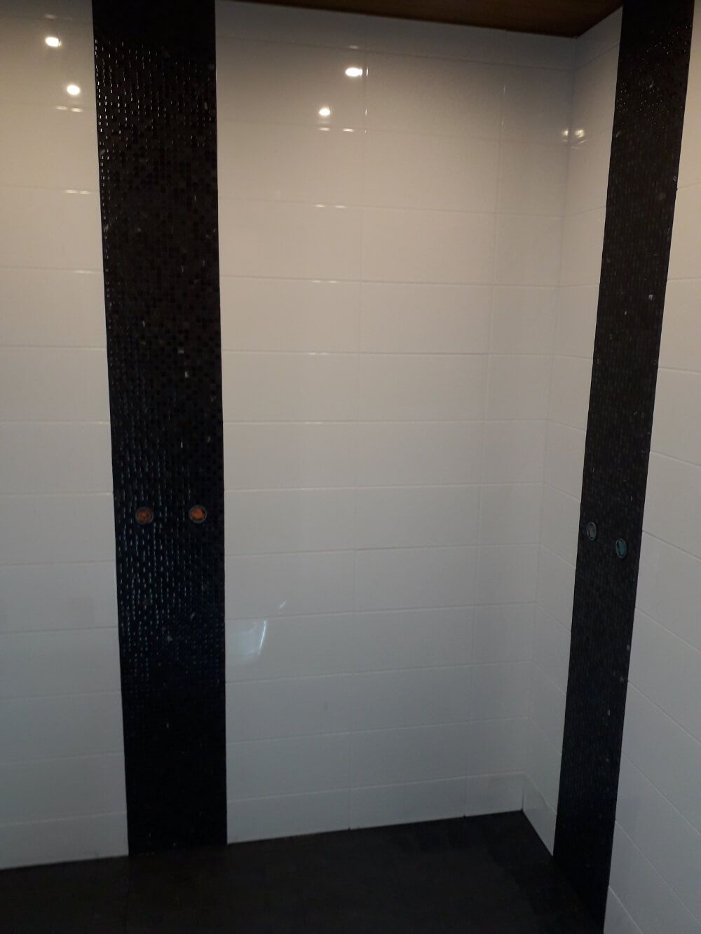 Kylpyhuoneremontti, LH-Rakennus Oy, Raisio