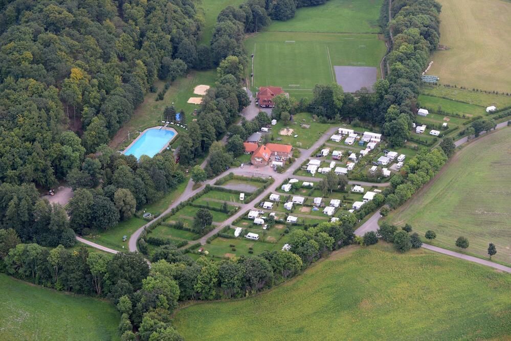 Campingplatz am Waldbad 
in Harztor OT Neustadt / Harz