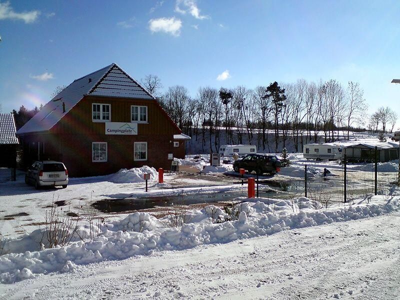 Campingplatz am Waldbad 
in Harztor OT Neustadt / Harz