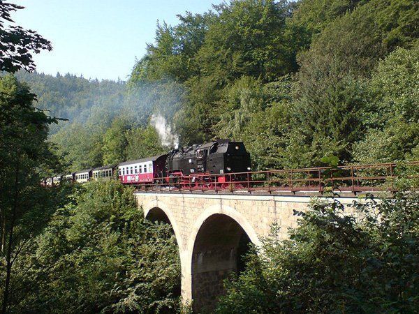 Campingplatz am Waldbad 
in Harztor OT Neustadt / Harz