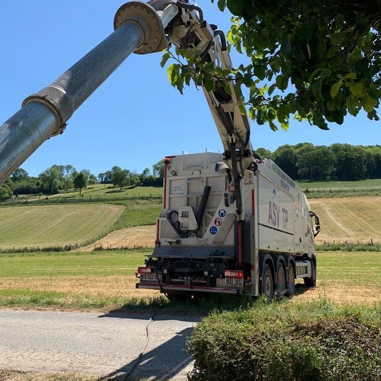 Bras articulé camion