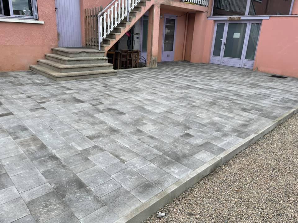 AMÉNAGEMENT EXTÉRIEUR Sury-le-Comtal