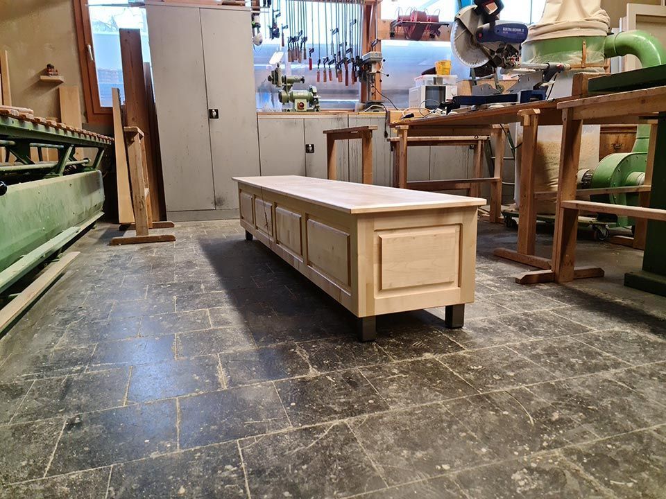 Holzmöbel, Arbeit von Holzbau A-Z, A. Zingg-Hänni