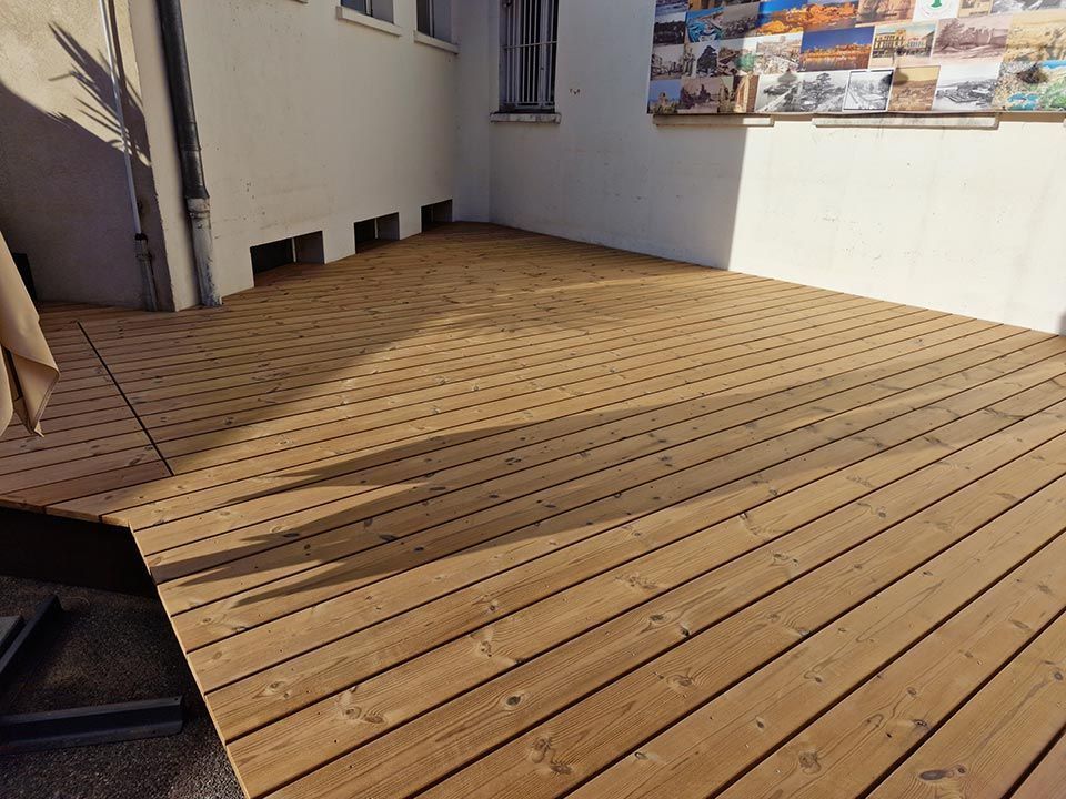 Holzfenster, Arbeit von Holzbau A-Z, A. Zingg-Hänni