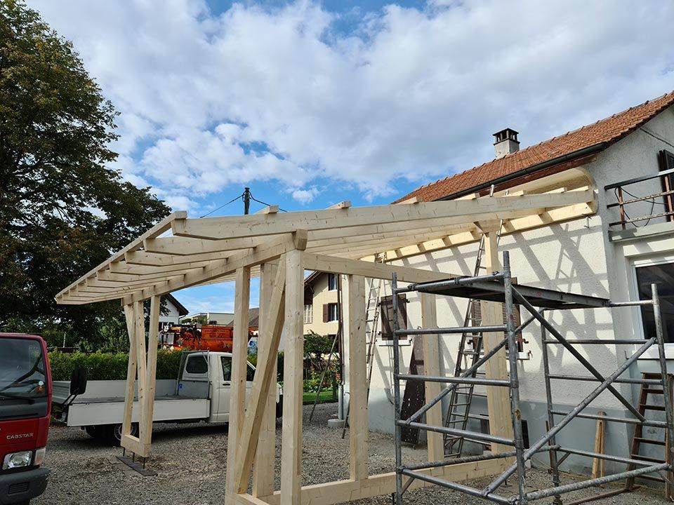 Holzkonstruktion, Arbeit von Holzbau A-Z, A. Zingg-Hänni
