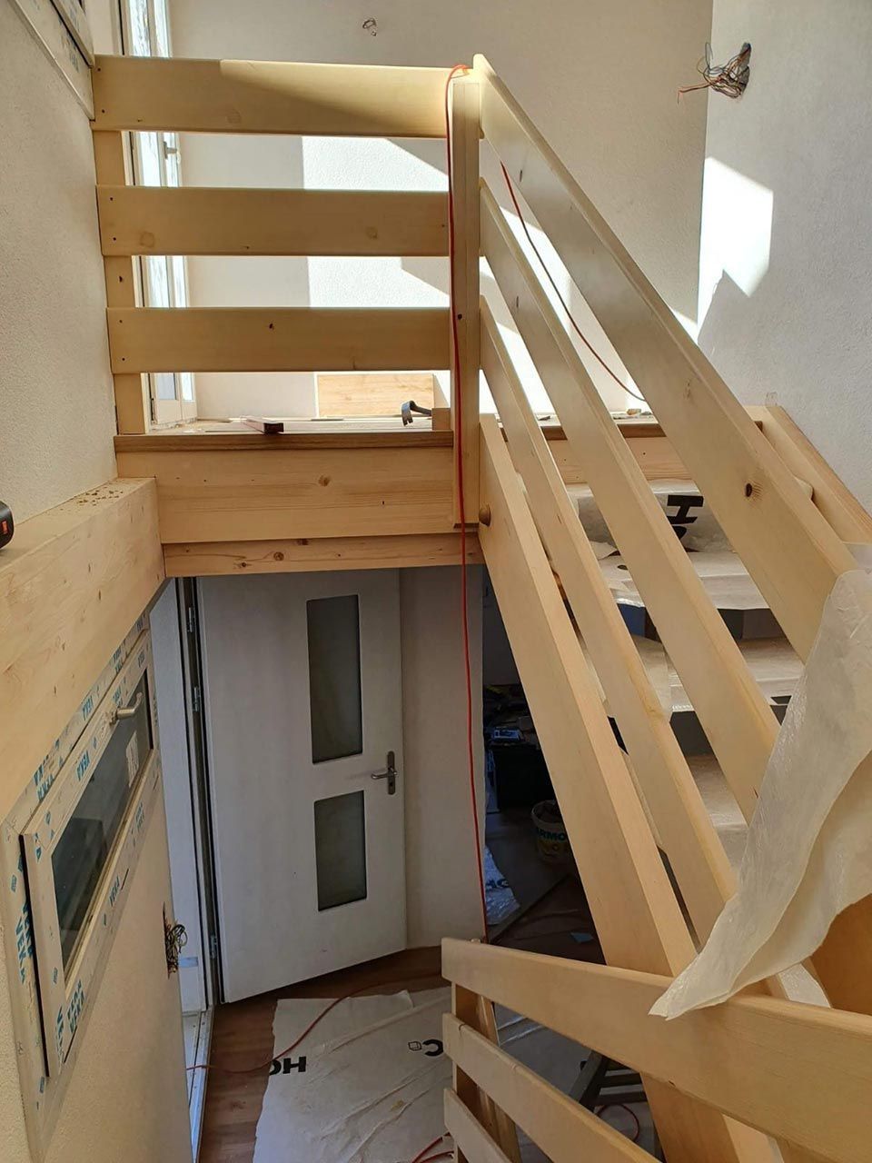 Holztreppe, Arbeit von Holzbau A-Z, A. Zingg-Hänni