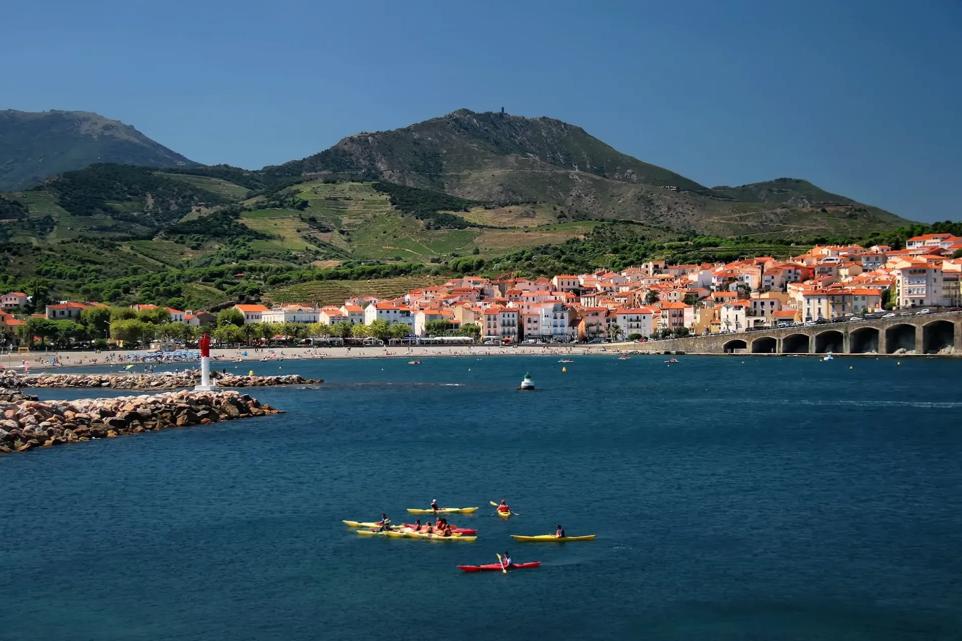 Panorama de la commune de Claira.