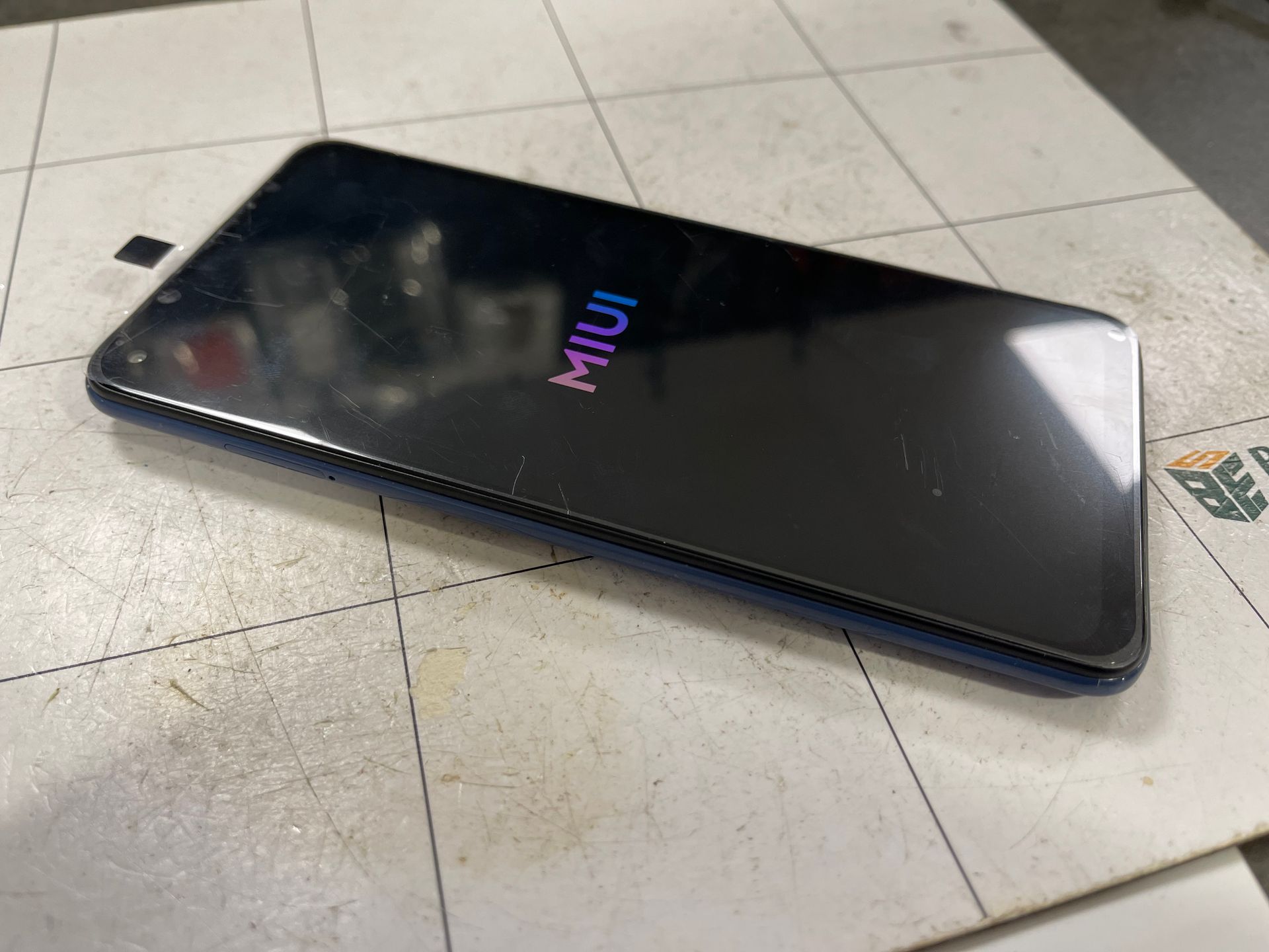 Écran de téléphone de la marque miui réparé
