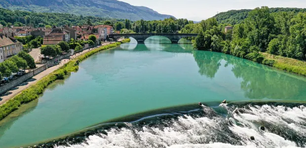La via Rhôna et un fleuve