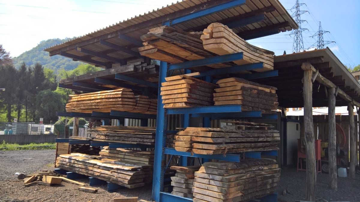 deposito assi in legno