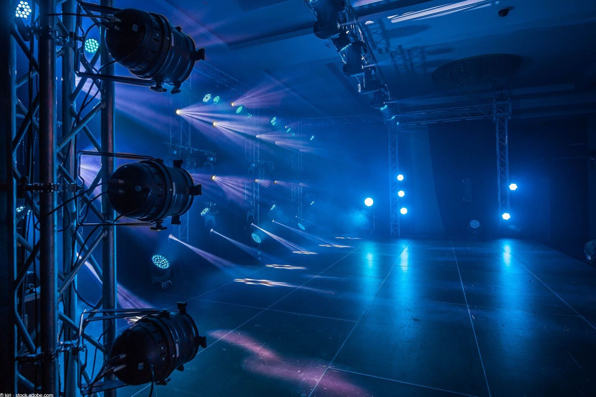 DS-Veranstaltungslogistik, Beleuchtungstechnik, Beschallungen, Bildtechnik, Bühnen, Veranstaltungsservice, Dynamic Sound, Feierlichkeiten, Frank D. Schmitt, Lichtanlagenverleih, Sportveranstaltung, Veranstaltungsagenturen, Veranstaltungsdienst, Veranstaltungslogistik, Veranstaltungstechnikvermietung