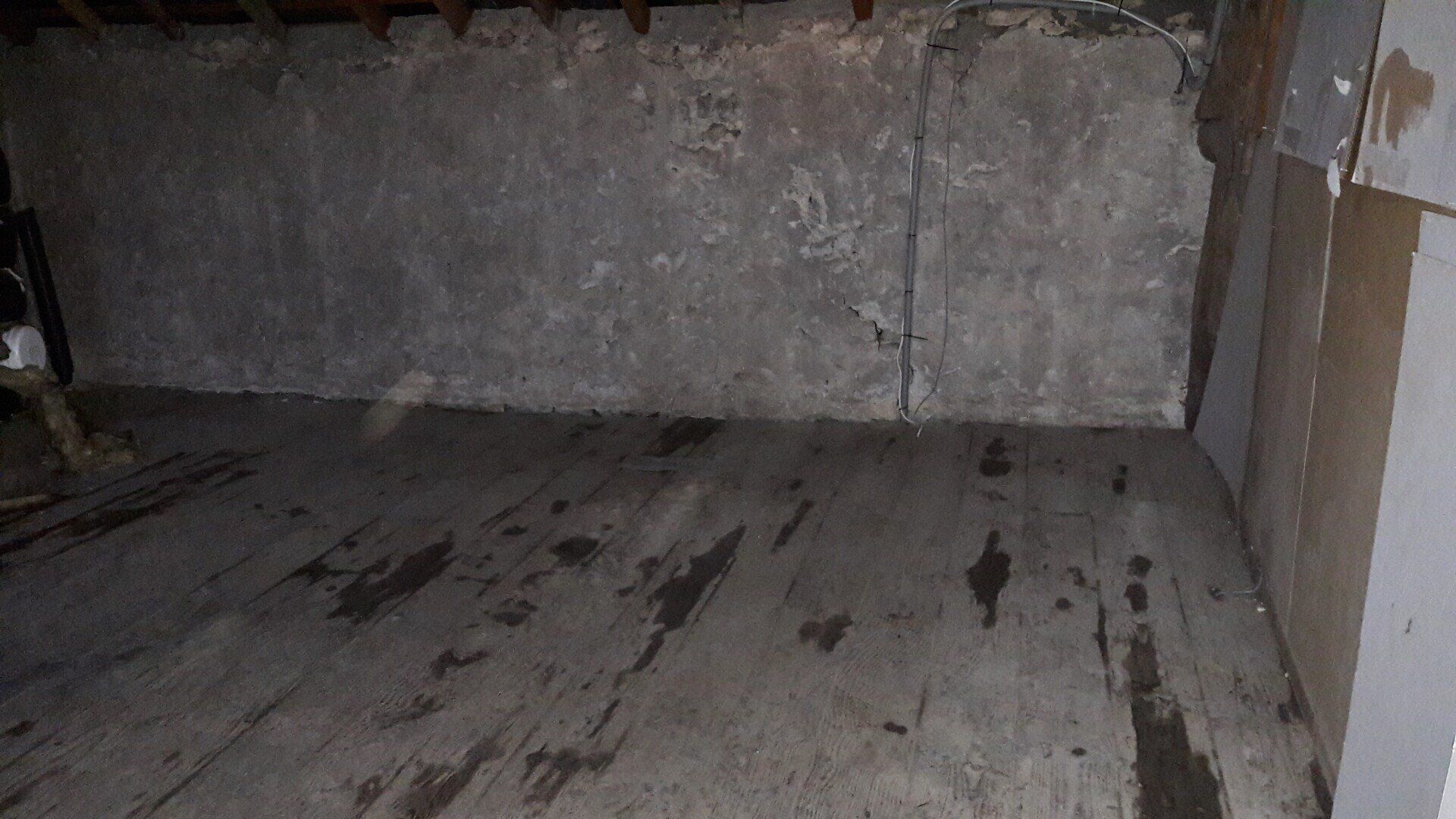 Grenier après passage antiquaire