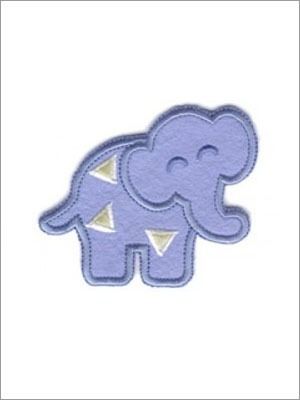 Aplique de elefante de fieltro azul con triángulos dorados.