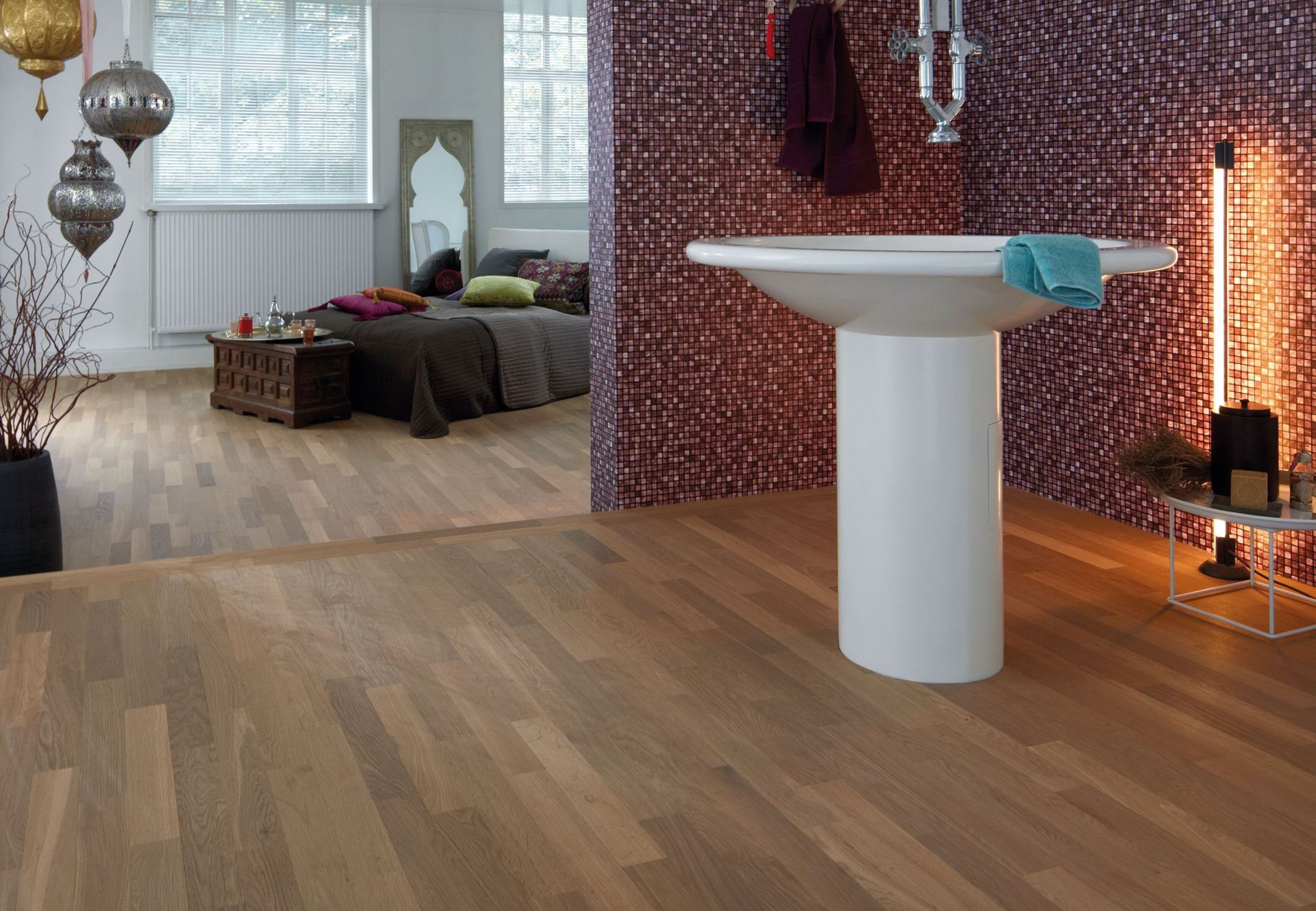 Bauwerk Dark Wood Floor - Vicars