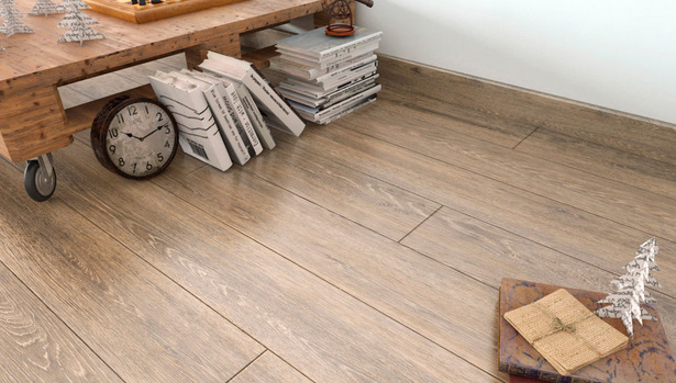 Synthetic floor in light wood