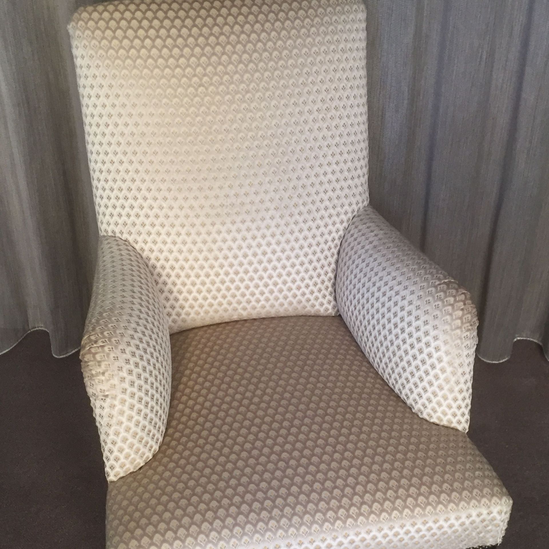 Poltrona imbottita in bianco - Vicari