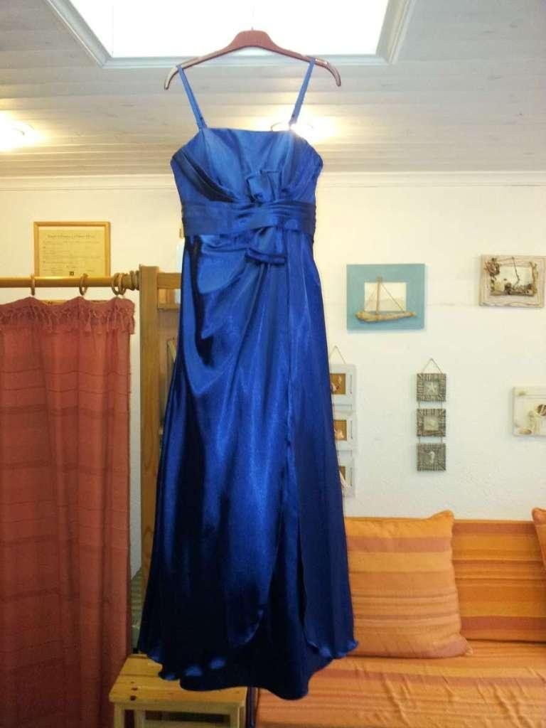 Retouches de robes avec Cannelle Couture dans l'Hérault