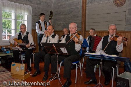 Juha Ahvenharju Photography