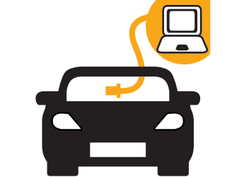 Automóvil negro con un cable conectado a una computadora portátil, lo que sugiere una verificación de diagnóstico del vehículo.