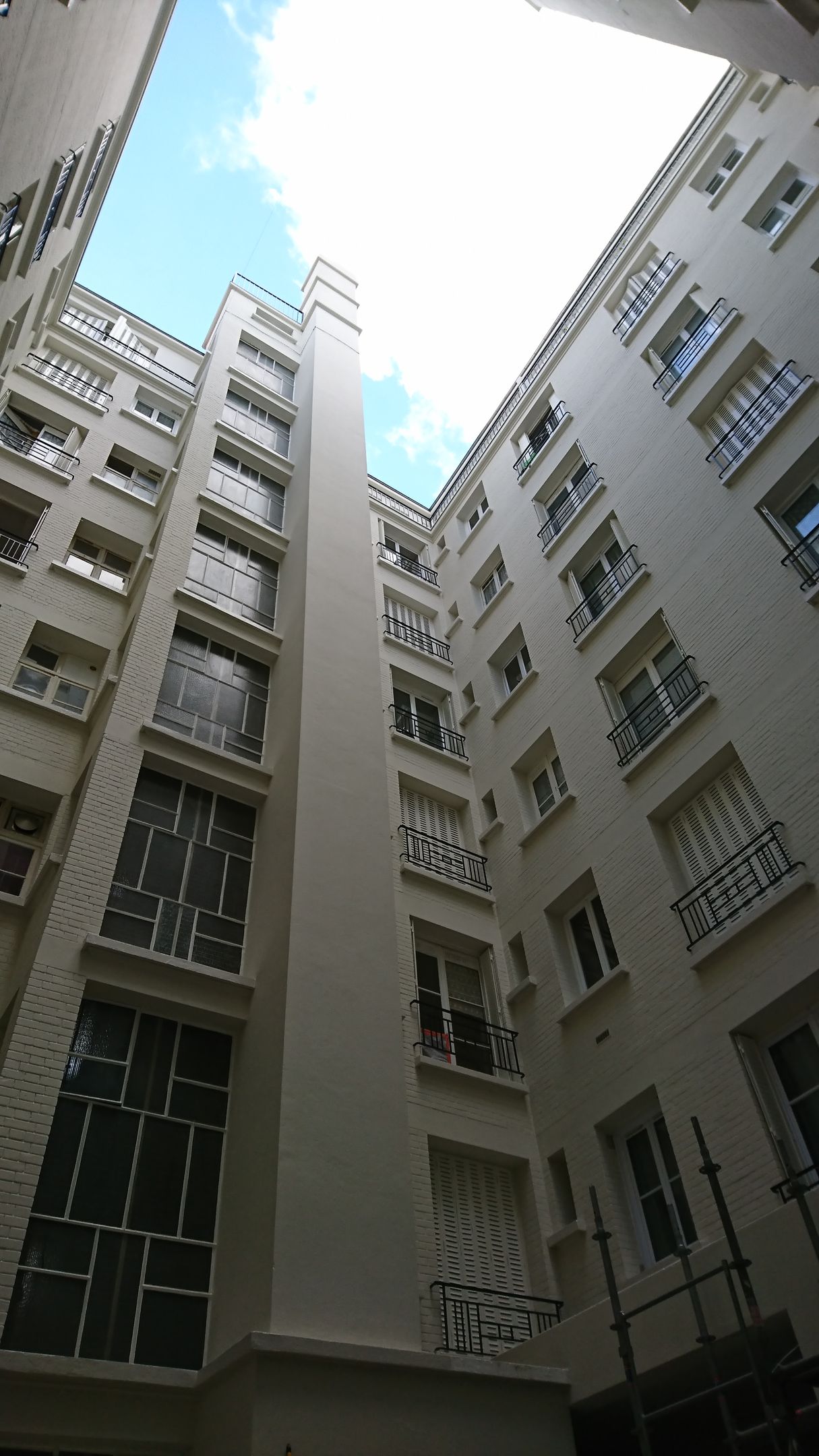 Cour intérieure d’immeuble