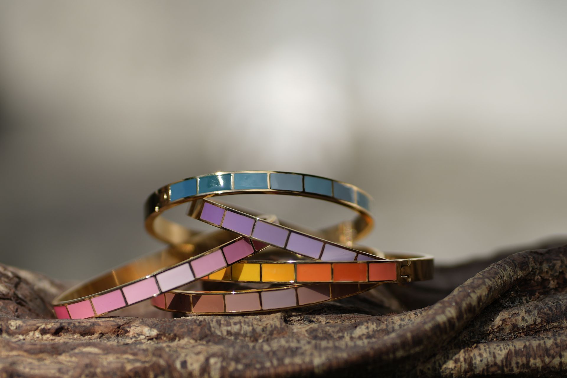 Des bracelets