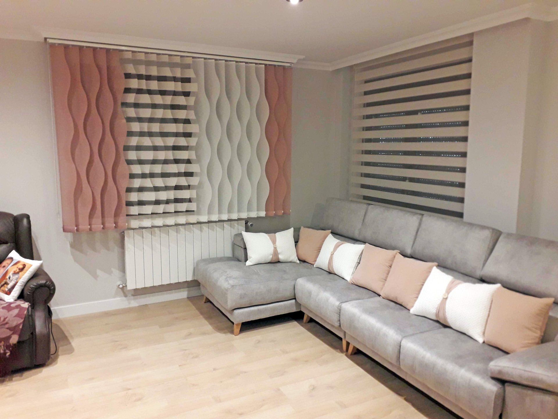 cortinas-comedor-salon-lamas-verticales-ondas-formas-enrollables-cuenca-albacete