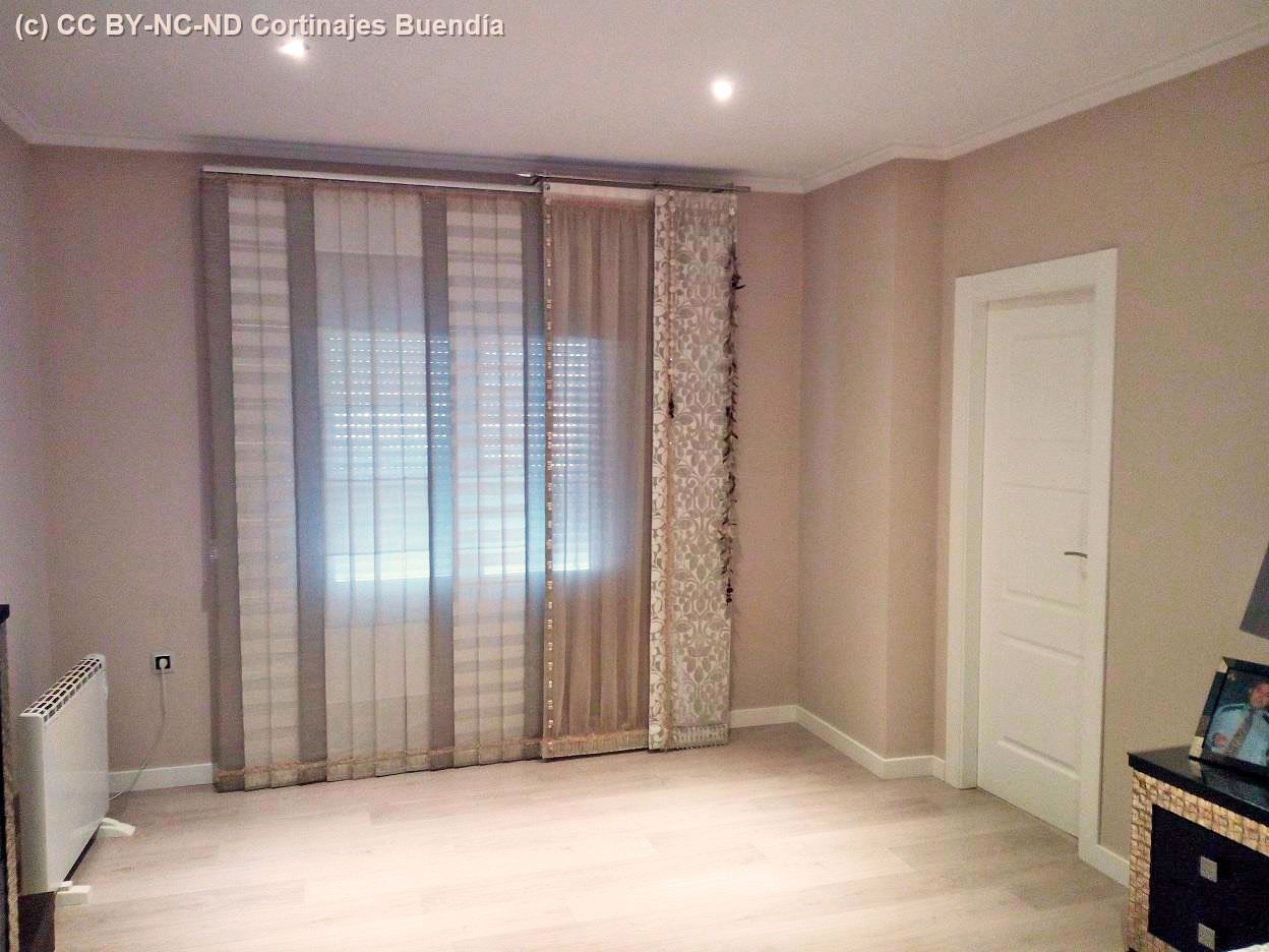 cortinas-lamas-verticales-dormitorio-personalizadas-forradas-tela-detalles-cuenca-albacete-ciudad-real