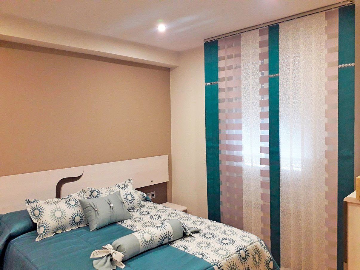 cortinas-lamas-verticales-para-dormitorios-habitacion-juvenil-en-cuenca-albacete-ciudad-real