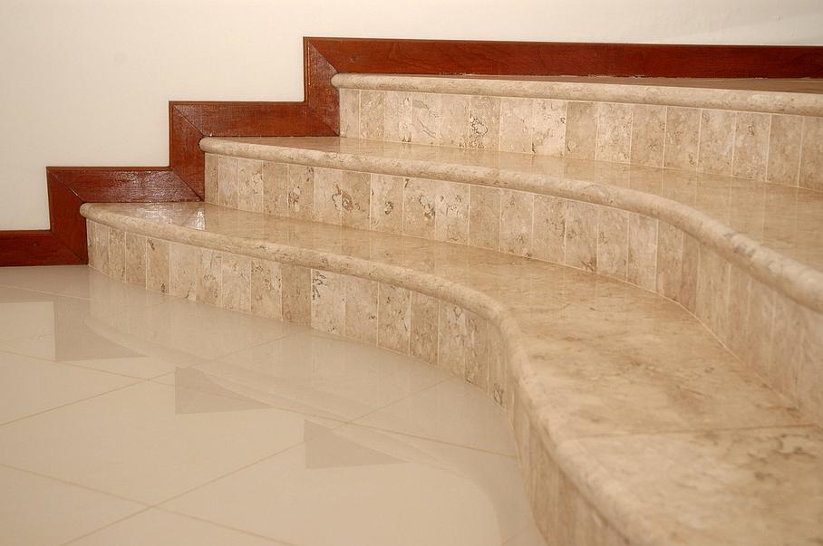 Escaliers en marbre