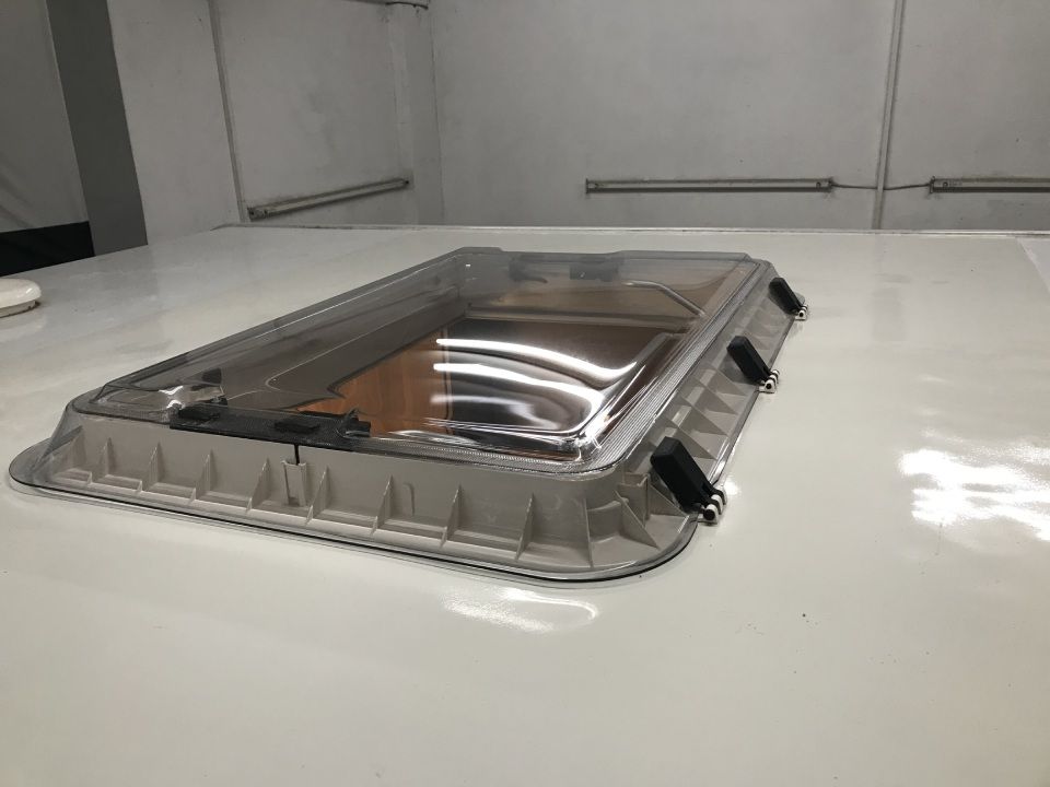 Wohnwagen Ellinger Smart Reparatur an einem Wohnmobil