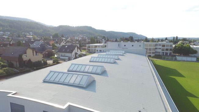 Flachdachisolierung - peressini roofing ag - Grellingen
