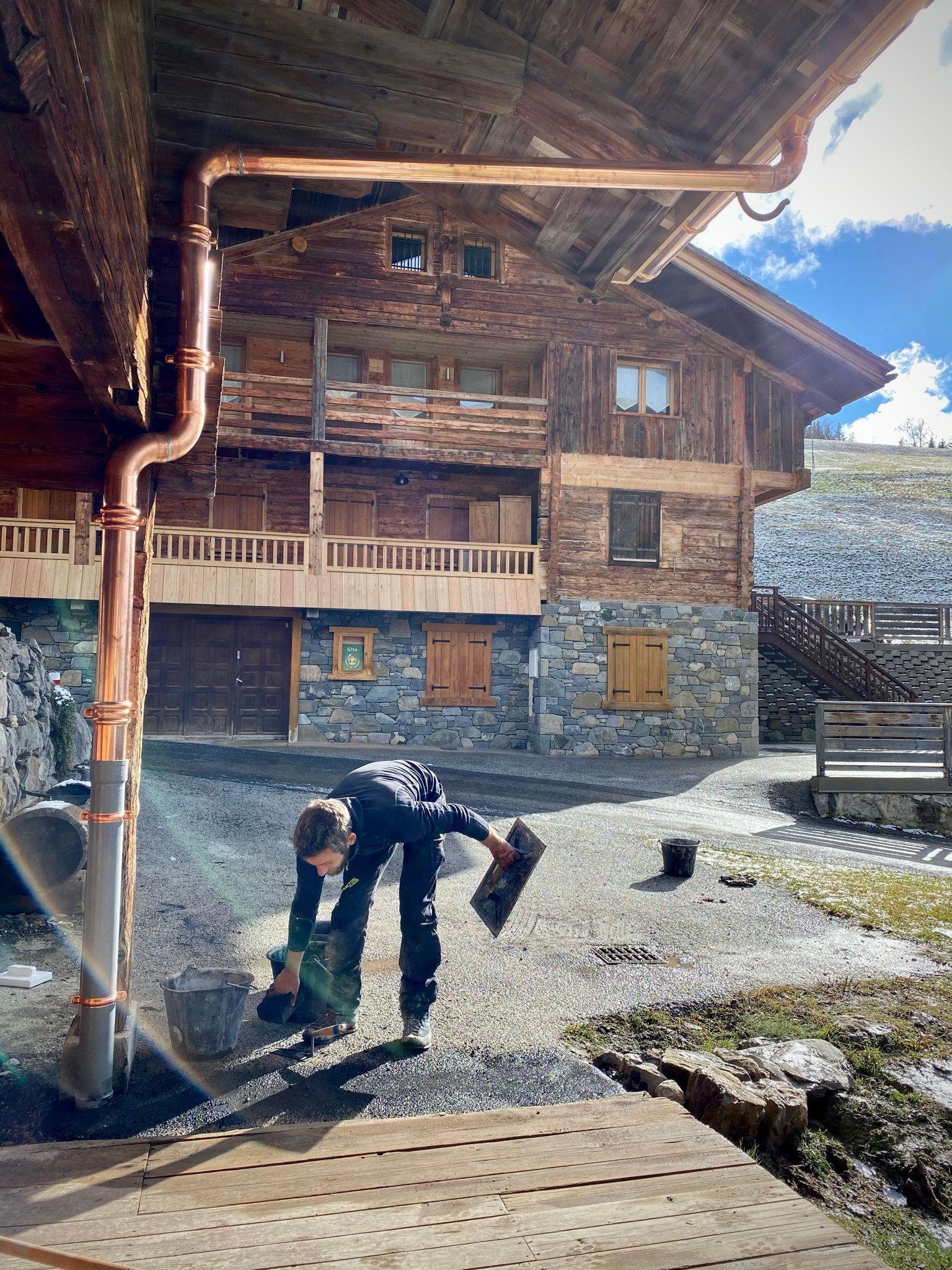 Descente de gouttière en zinc