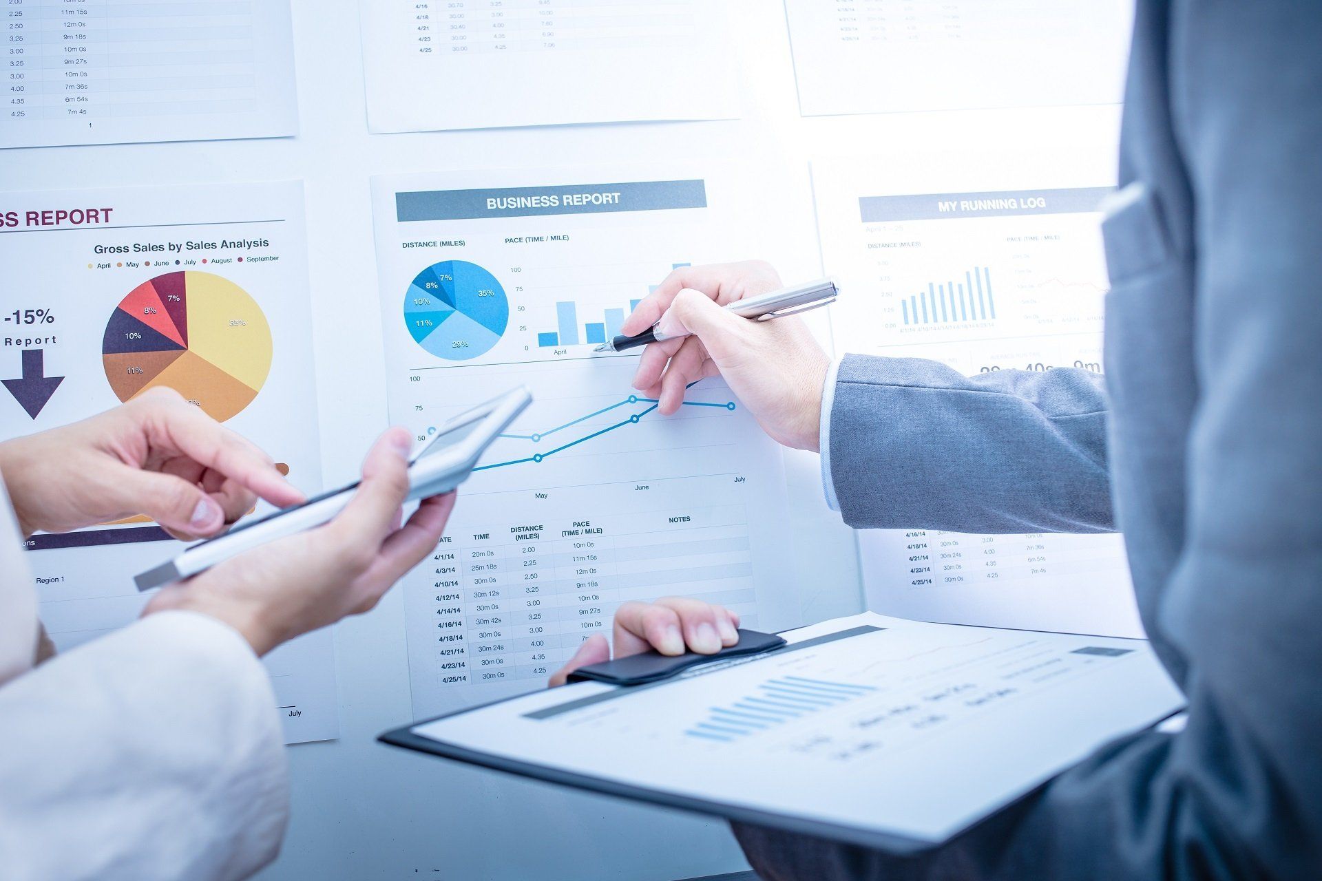 pie chart, graphs and clipboard