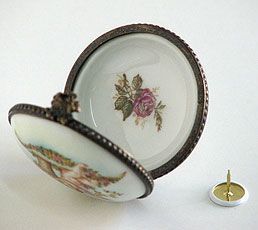 Miniaturmalerei | Deniz Demiral Dogan | Porzellan-Malatelier | Porzellanmalkurse, Porzellanmalerei, Porzellan-Geschäft | Schaffhausen