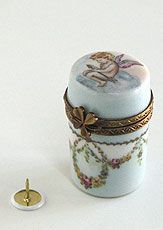 Miniaturmalerei | Deniz Demiral Dogan | Porzellan-Malatelier | Porzellanmalkurse, Porzellanmalerei, Porzellan-Geschäft | Schaffhausen