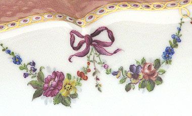 Freie Porzellanmalerei | Deniz Demiral Dogan | Porzellan-Malatelier | Porzellanmalkurse, Porzellanmalerei, Porzellan-Geschäft | Schaffhausen