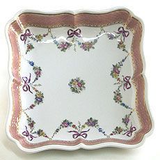 Freie Porzellanmalerei | Deniz Demiral Dogan | Porzellan-Malatelier | Porzellanmalkurse, Porzellanmalerei, Porzellan-Geschäft | Schaffhausen