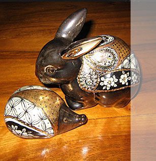 Figuren | Deniz Demiral Dogan | Porzellan-Malatelier | Porzellanmalkurse, Porzellanmalerei, Porzellan-Geschäft | Schaffhausen