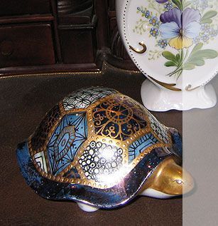 Figuren | Deniz Demiral Dogan | Porzellan-Malatelier | Porzellanmalkurse, Porzellanmalerei, Porzellan-Geschäft | Schaffhausen