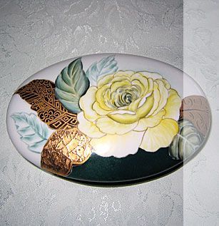 Figuren | Deniz Demiral Dogan | Porzellan-Malatelier | Porzellanmalkurse, Porzellanmalerei, Porzellan-Geschäft | Schaffhausen