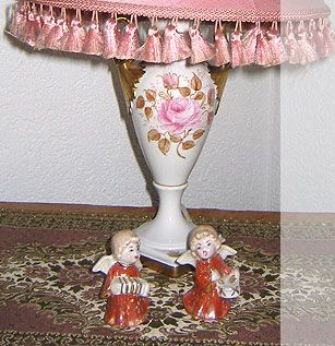 Figuren | Deniz Demiral Dogan | Porzellan-Malatelier | Porzellanmalkurse, Porzellanmalerei, Porzellan-Geschäft | Schaffhausen