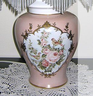 Figuren | Deniz Demiral Dogan | Porzellan-Malatelier | Porzellanmalkurse, Porzellanmalerei, Porzellan-Geschäft | Schaffhausen