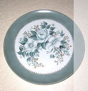 Vasen | Deniz Demiral Dogan | Porzellan-Malatelier | Porzellanmalkurse, Porzellanmalerei, Porzellan-Geschäft | Schaffhausen