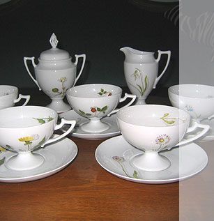 Teeservice | Deniz Demiral Dogan | Porzellan-Malatelier | Porzellanmalkurse, Porzellanmalerei, Porzellan-Geschäft | Schaffhausen