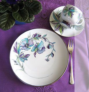 Teeservice | Deniz Demiral Dogan | Porzellan-Malatelier | Porzellanmalkurse, Porzellanmalerei, Porzellan-Geschäft | Schaffhausen