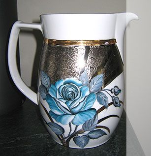 Vasen | Deniz Demiral Dogan | Porzellan-Malatelier | Porzellanmalkurse, Porzellanmalerei, Porzellan-Geschäft | Schaffhausen