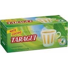 Caja de bolsitas de Mate Cocido Taragui, empaque verde con una taza de té.